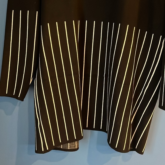 Women’s Romimona Black and White Hooded Cardigan Sweater Jacket NWT 1 XL - Picture 10 of 16